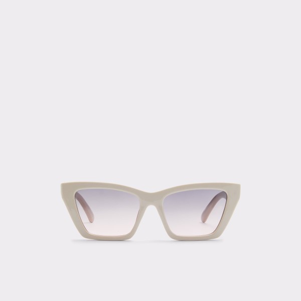  Beloperone Cat eye sunglasses